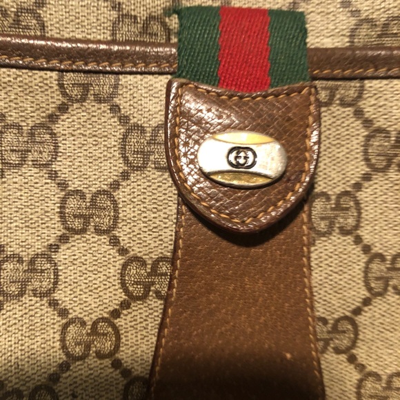 2011 Gucci shoulder bag with proof of purchase - Picture 2 of 8